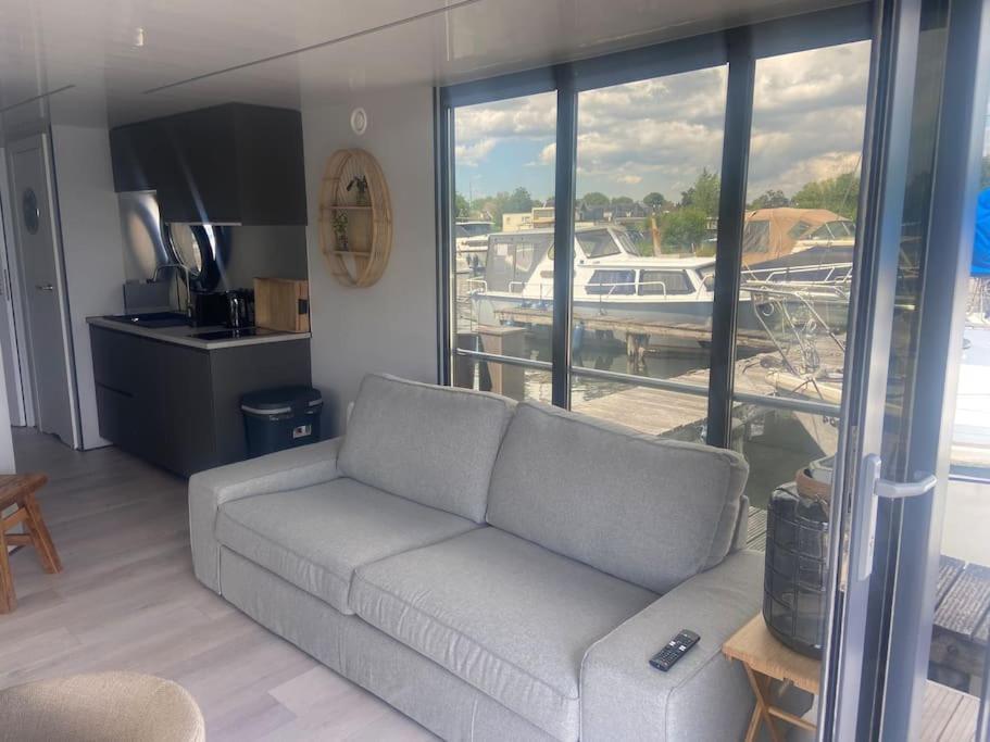 מלון Nederhorst den Berg La Mare Houseboat מראה חיצוני תמונה