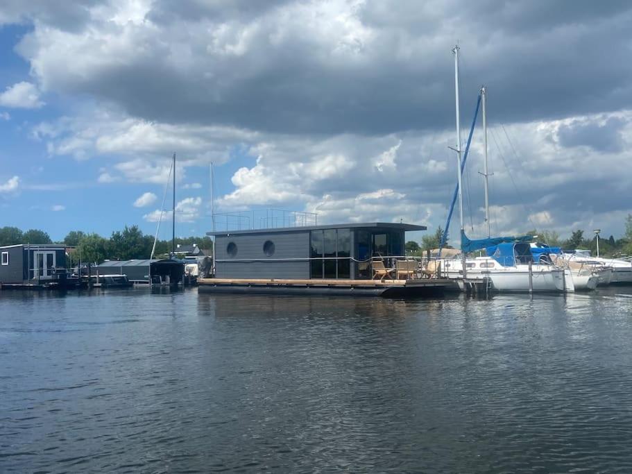 מלון Nederhorst den Berg La Mare Houseboat מראה חיצוני תמונה