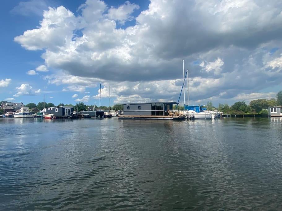 מלון Nederhorst den Berg La Mare Houseboat מראה חיצוני תמונה